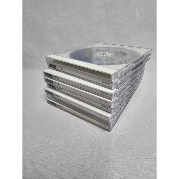 General Mills AOL Kids PC CD ROM Lot With Cases 8 Games - Picture 7 of 7